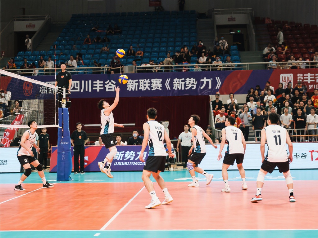 奢华至极！拉特克利夫爵士1.3亿英镑游艇，附带私人停机坪